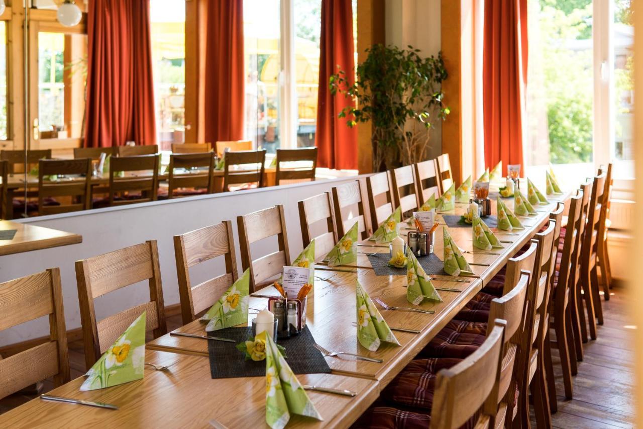 Hotel Am Brauhaus Варен Экстерьер фото