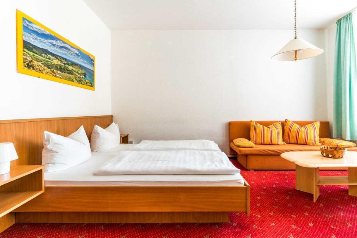 Hotel Am Brauhaus Варен Экстерьер фото