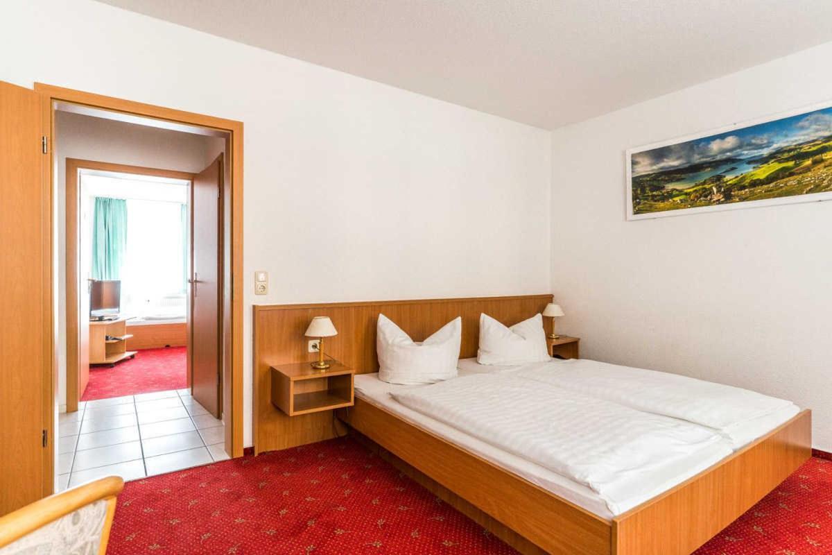 Hotel Am Brauhaus Варен Экстерьер фото