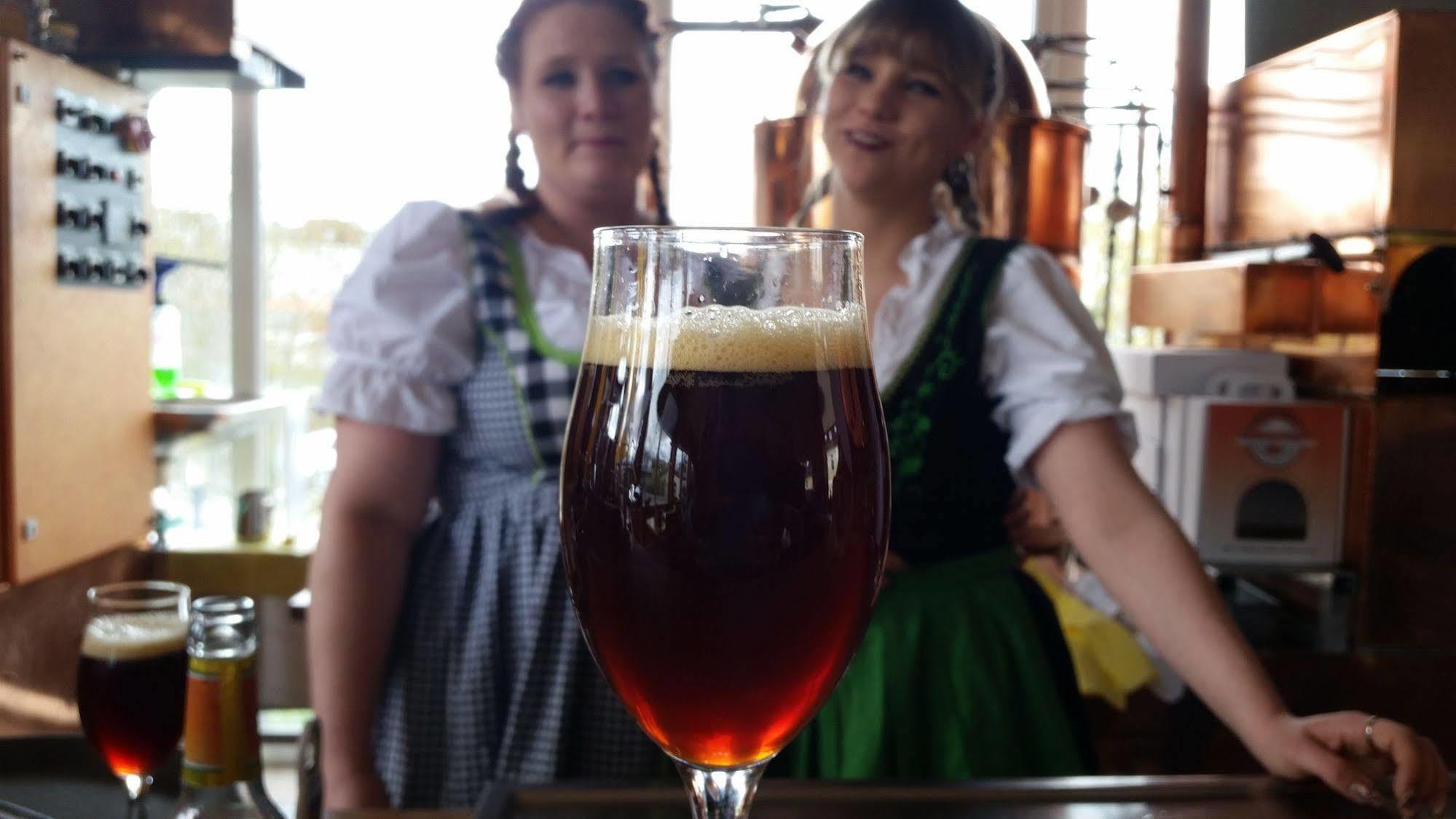 Hotel Am Brauhaus Варен Экстерьер фото
