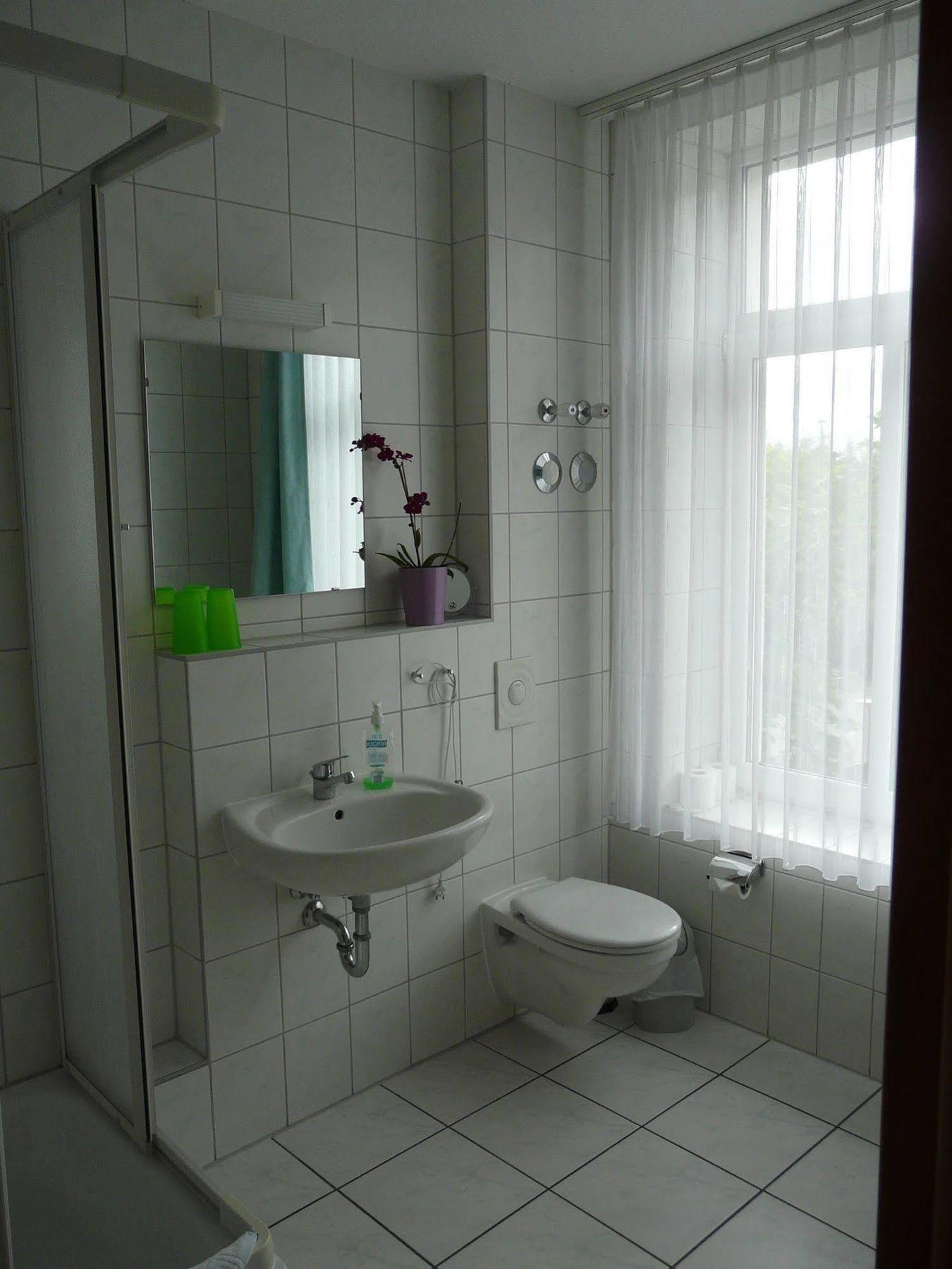 Hotel Am Brauhaus Варен Экстерьер фото